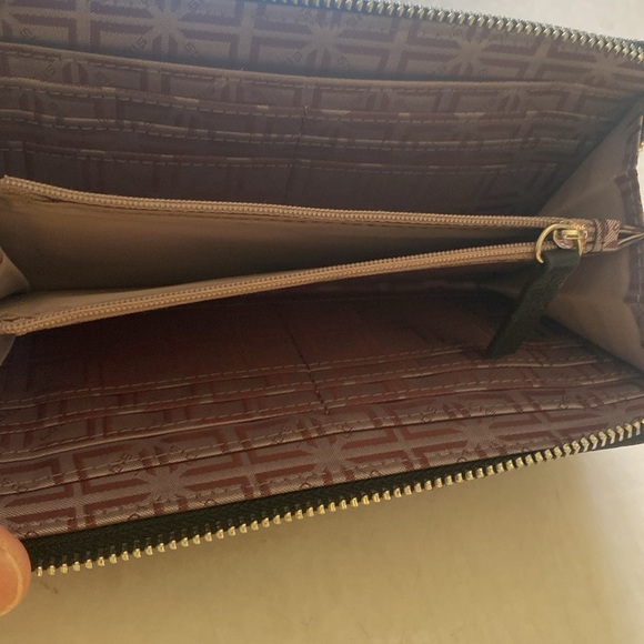 LODIS Black Textured Zip Around Wallet - Picture 3 of 5